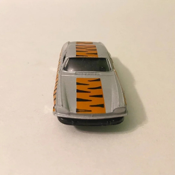 Vintage Lot of 2 Corgi Diecast Cars Jaguar XJS and  Renault 5 TS - Picture 3 of 15